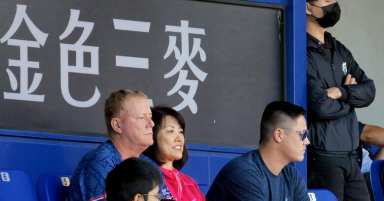 砂川リチャード　母親